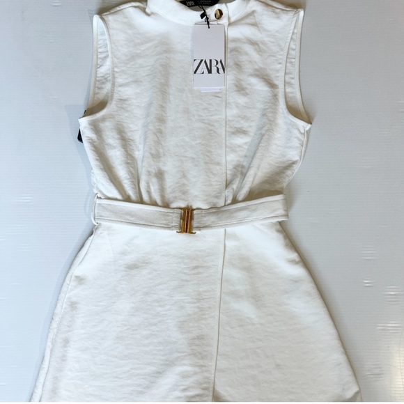 Zara Pants - Zara jumpsuit shorts white with belt